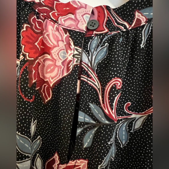 LOFT Floral Garden Bell Sleeve Blouse - Picture 4 of 9